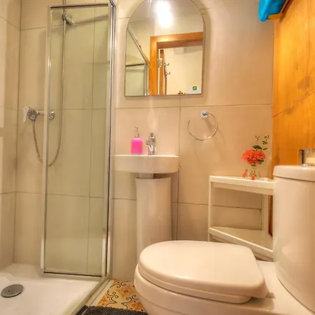 Cozy & Cute In The Heart Of Goval-2