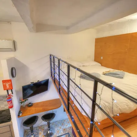 Cozy & Cute In The Heart Of Goval-2 公寓